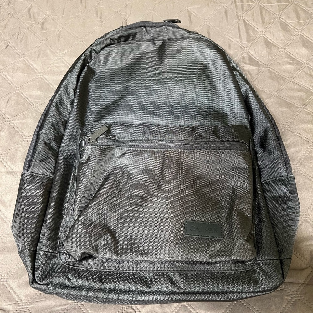 Calpak Glenroe Travel Backpack in Grey *LIMITED EDITION*